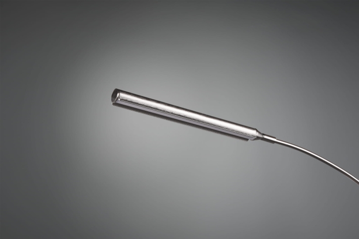 R41031507_1.jpg