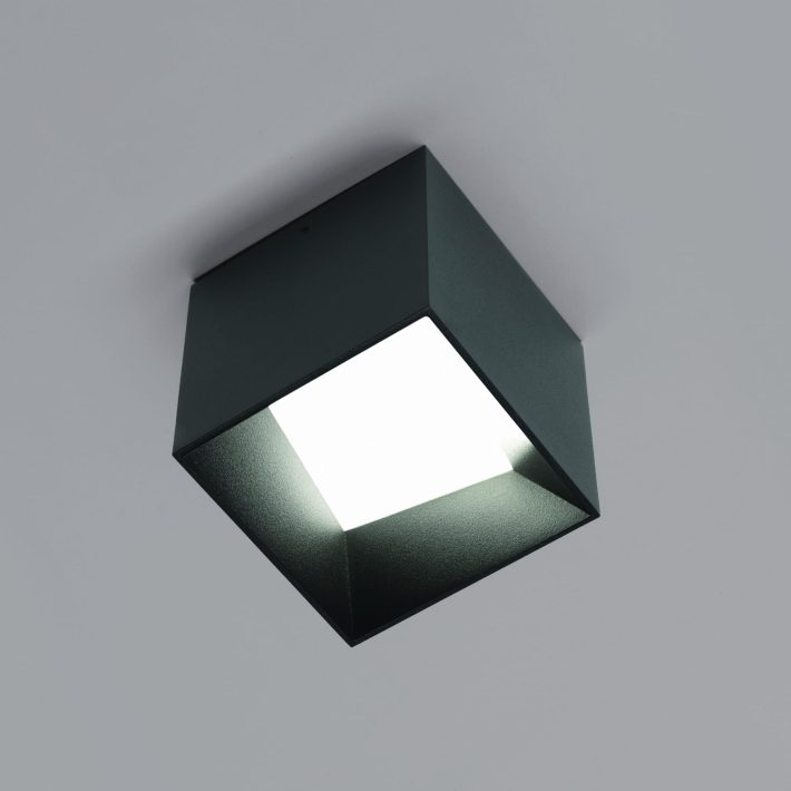 CUBE_nero_CMYK_blu.JPG