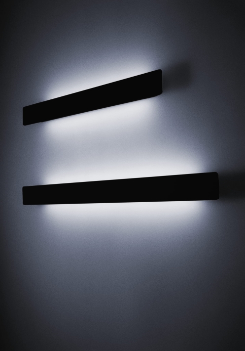 Lampa Vivida International Line 0005.11.NE czarny - LINE_NERO.jpg