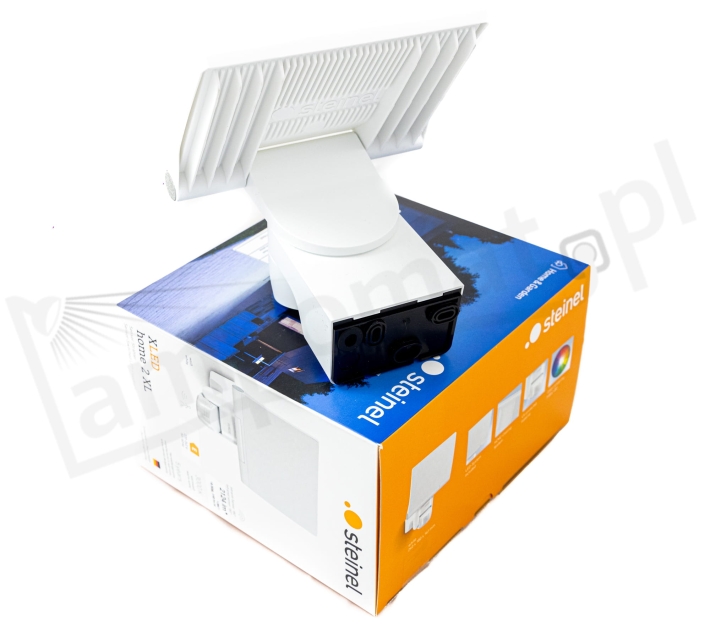 Steinel-XLED-Home-2-XL-Biały-ST030070-2.jpg