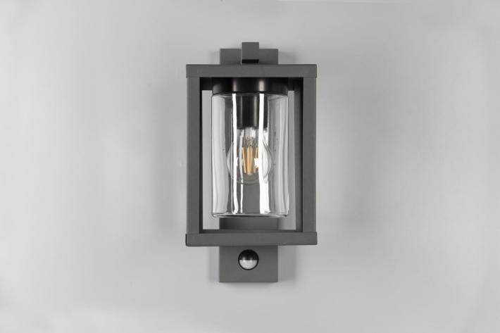 21b70d5ad76442eb295ce00cec294749