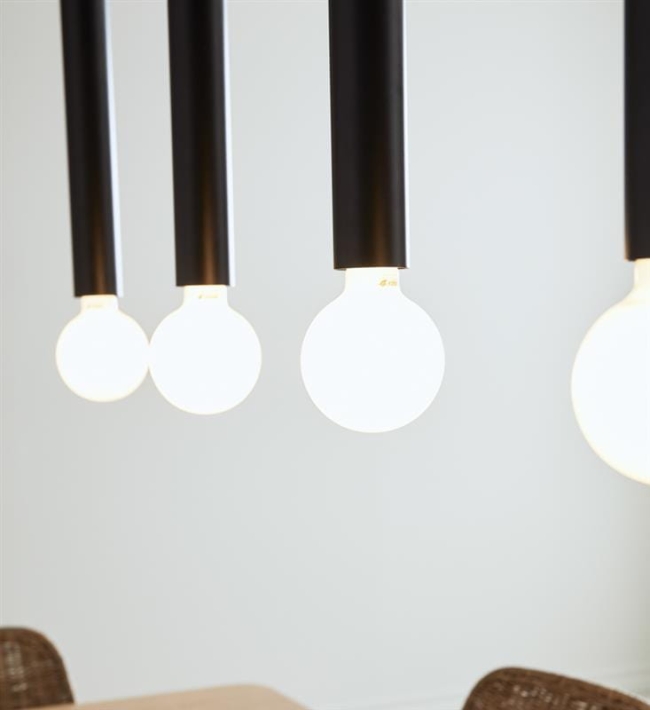 50f25dce1cb3612a4535a44a8125a7b4