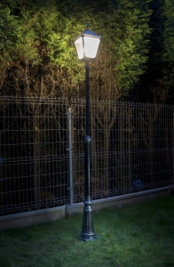 Latarnia oświetleniowa SU-MA OGMWN 1 BD KW Retro Kwadrat E27 IP43 200-300cm