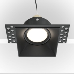 Lampa sufitowa Podtynkowa Spot Maytoni DL042-01-SQ-B Dot GU10 4,2x9x11,2cm czarny bez regulacji bez ramki