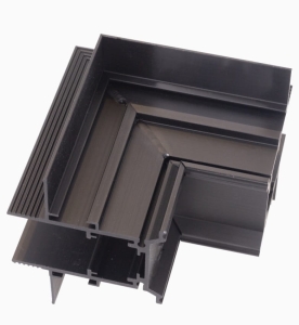 Czarny łącznik mechaniczny kątowy do uskoku do szyn magnetycznych podtynkowych Max Light MT0009