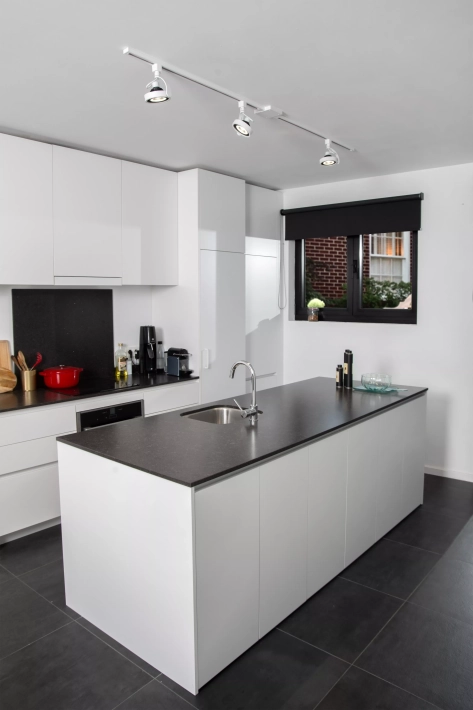 09954-01-31 sf3.webp