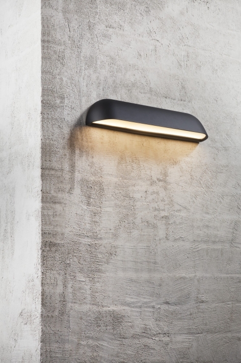 M Front 36 84091003_1 light.jpg