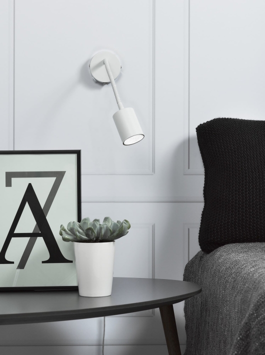 M Explore 74811001.jpg