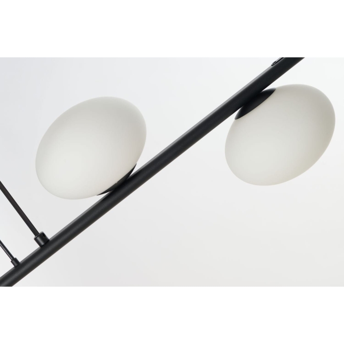 f4f46654e95fe62419fee1aad209a37b