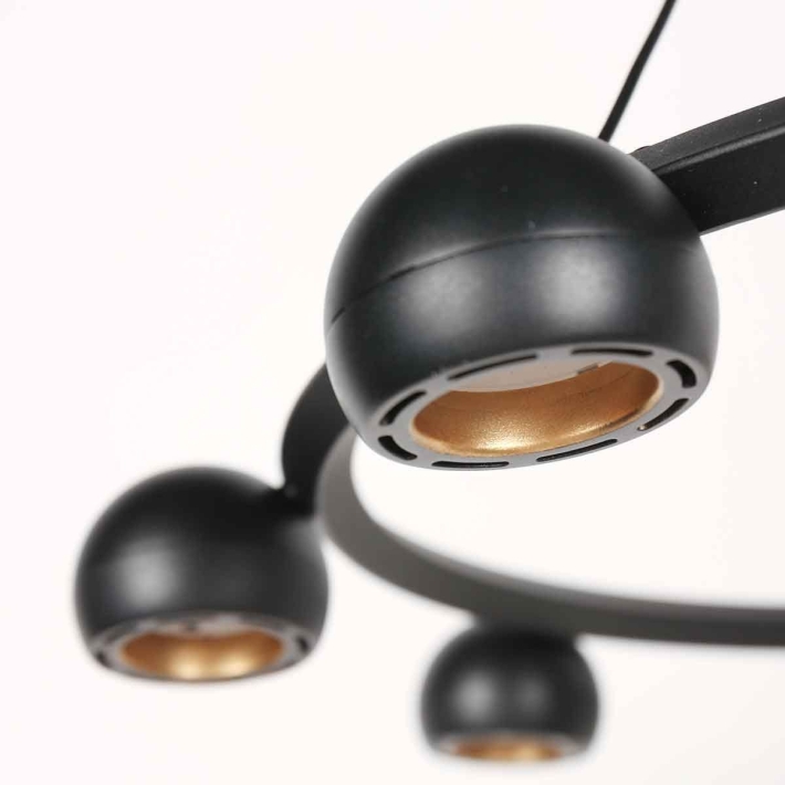 5889f4fe96a56a4c8d3a8858faf05e17