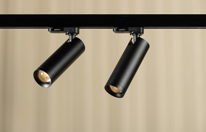 Lampa Chors Maman 39.5104.A6B.002 czarny - maman-r-sp3-4395_produktowe_WApoziom (1).jpg