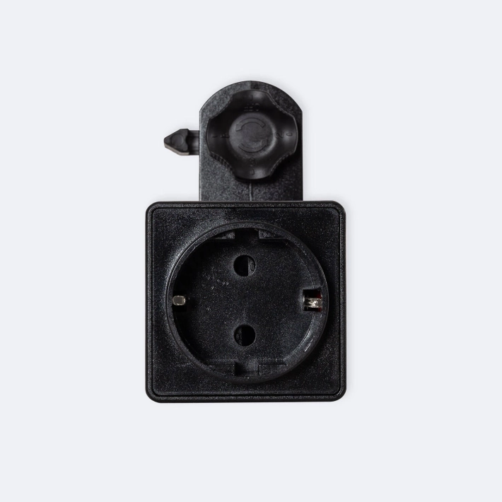 enchufe-tipo-f-schuko-para-carril-trifasico (1).webp