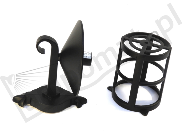Kinkiet-ogrodowy-lampa-ścienna-zewnętrzna-czarny-klasyczny-SU-MA-Cordoba-K-3012-1-TD -2.jpg