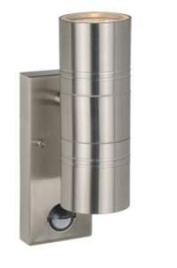 Satynowa zewnętrzna lampa ścienna z czujnikiem ruchu i zmierzchu Lucide 14866/10/12 Arne 2xGU10 IP44