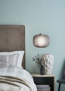 Lampa wisząca pojedynczy zwis z dymionym kloszem i złotymi detalami MarkSlojd 107919 Sober 150cm x 25cm