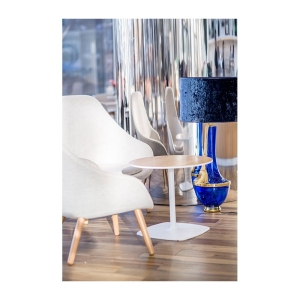 Lampa podłogowa szafirowa szklana podstawa z złotymi dodatkami i welurowy szafirowy abażur 4Concepts L232271318 Troya E27 110cm x 50cm