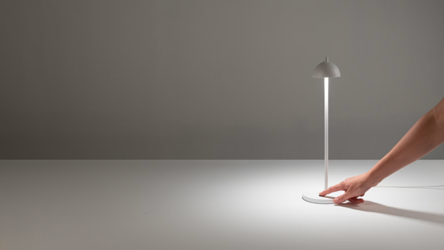 Lampa stołowa Chors Otel